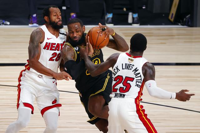 术主管之间 术主管之间