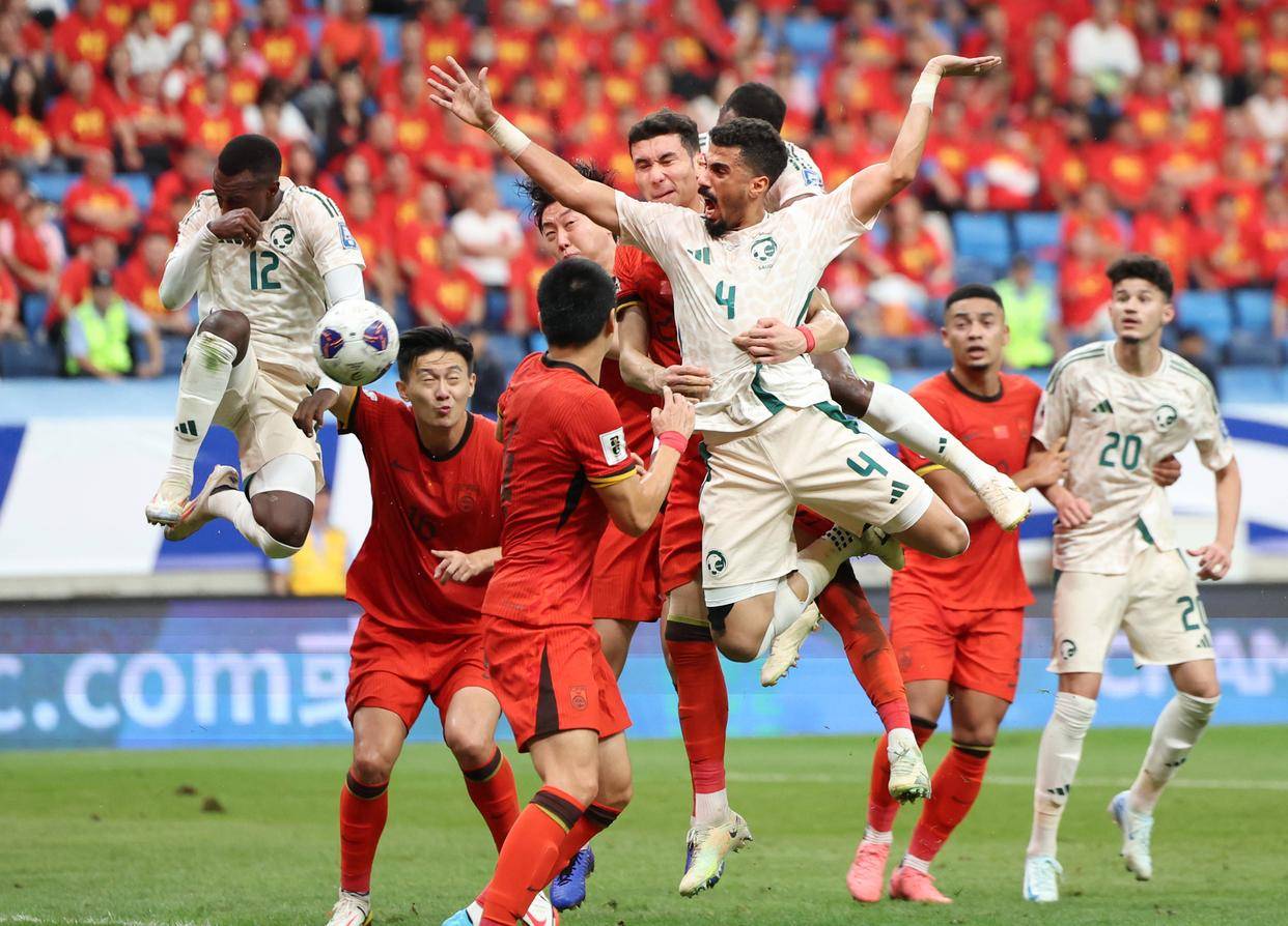 对年轻球员 对年轻球员